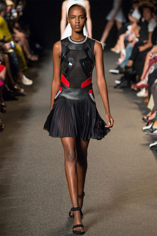 Thiên tài châu Á biến hóa phong cách thể thao - 2