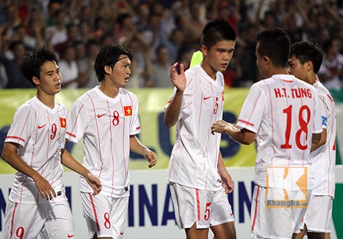 U19 Việt Nam - U19 Nhật Bản: Cống hiến hết mình - 1