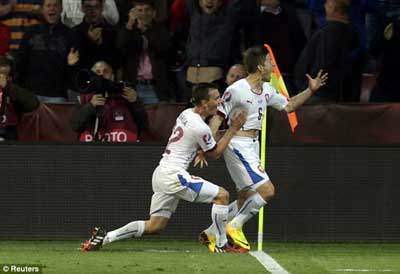 TRỰC TIẾP Séc - Hà Lan: Sai lầm chết người (KT) - 5