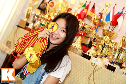 Bộ sưu tập thành tích "khủng" của cô gái vàng Dancesport - 6