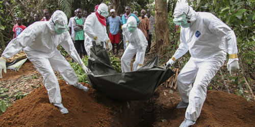 Đại dịch Ebola: 200 người chết một ngày - 1