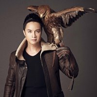 Sao ngoại-sao nội - Nhật Tinh Anh kết hợp với "bạn diễn" trị giá 400 triệu