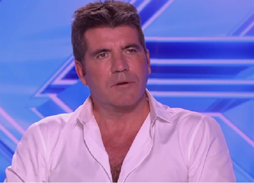 Thí sinh X-Factor UK vô lễ vỗ mông phản ứng giám khảo - 2