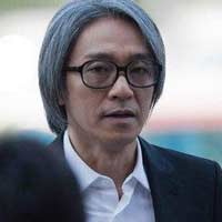 Phim - Vua hài nhảm Châu Tinh Trì bị tố "chơi bẩn"