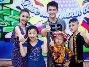 Hotboy Thái Lan đến xem Yến Trang tập luyện cho học trò nhí