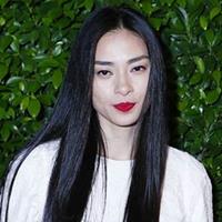 Bí quyết mặc đẹp - Ngô Thanh Vân giản dị vẫn nổi bật với "cây" trắng