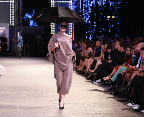 Thiết kế trăm triệu khuấy đảo Đẹp Fashion Runway - 10