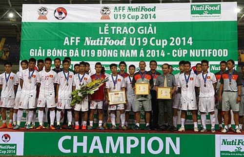 U19 Việt Nam: Nỗi lòng người đến sau - 1