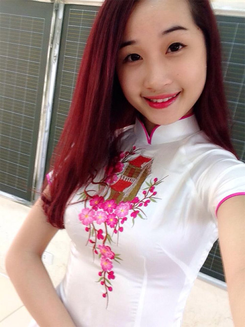 Cô giáo tiểu học có gu ăn mặc sành điệu - 12