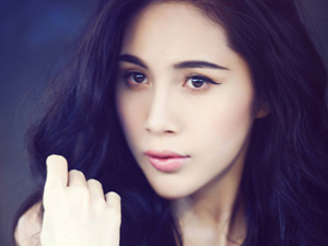 Bí quyết làm đẹp - 7 "thức ăn" ngay trong gian bếp cực tốt cho tóc