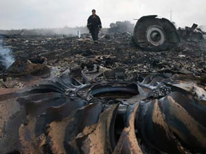 Thưởng 30 triệu USD cho người tìm ra thủ phạm bắn MH17