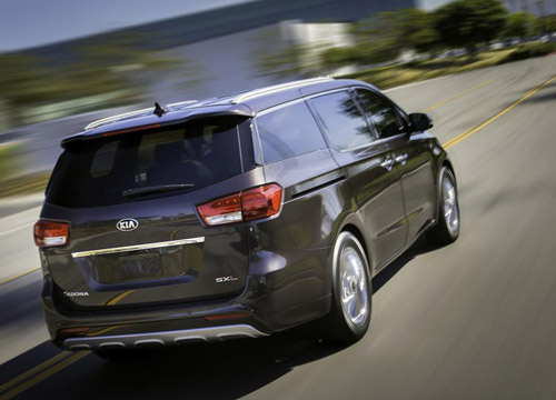 Đã có giá Kia Sedona 2015 - 14