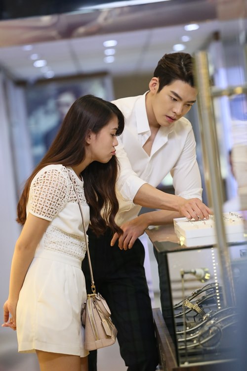 Ngọc Thảo "nhỏ bé" bên Kim Woo Bin - 8