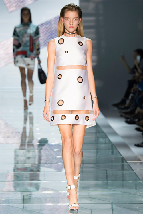 Versace: Sự lựa chọn số 1 của các cô gái hiện đại - 3