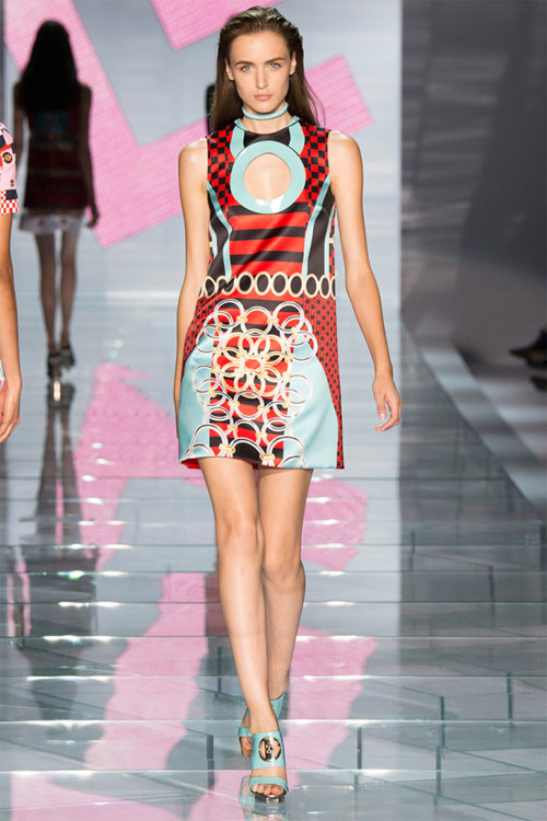 Versace: Sự lựa chọn số 1 của các cô gái hiện đại - 6
