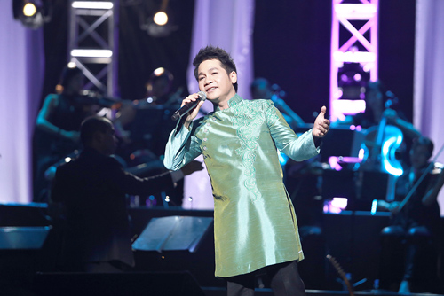 Show Trọng Tấn khiến khán giả Thủ đô xúc động - 9