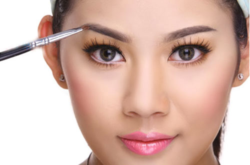 4 thủ thuật giúp "cửa sổ tâm hồn" thêm thu hút - 4