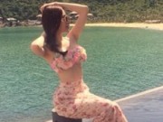 Ca nhạc - MTV - Phương Trinh khoe đường cong ngọt ngào bên bể bơi