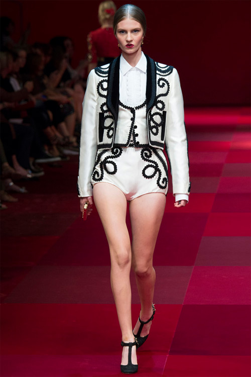 Dolce & Gabbana vẫn hấp dẫn mê hồn dù cũ kỹ - 8