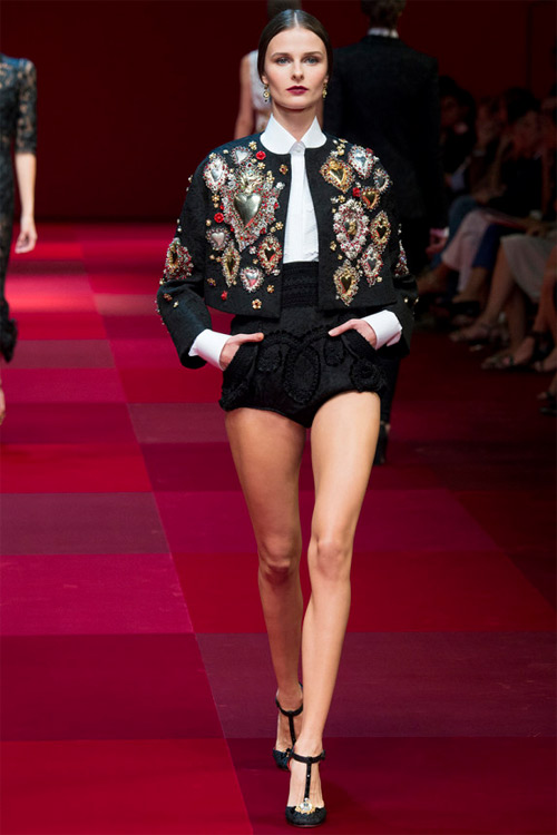 Dolce & Gabbana vẫn hấp dẫn mê hồn dù cũ kỹ - 14