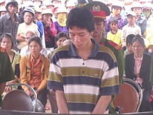 Pháp luật - Thi hành án tử "yêu râu xanh" giết 2 người, treo xác lên cây