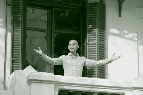 Phan Đinh Tùng tái hiện chặng đường 10 năm hát solo - 2