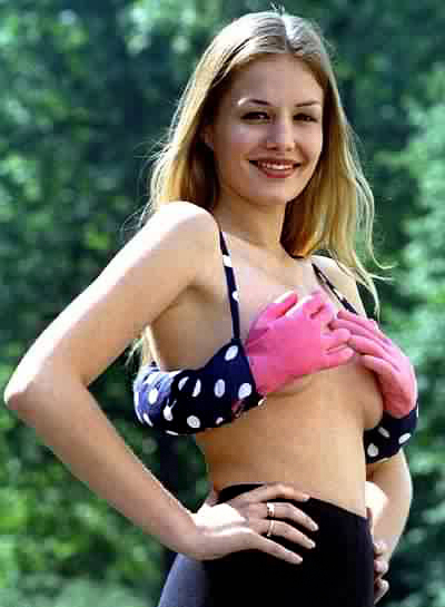 12 kiểu nội y gây sốc vì quá kỳ cục - 18