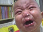 Con ơi ngủ cho ngoan để bố còn "họp giao ban"