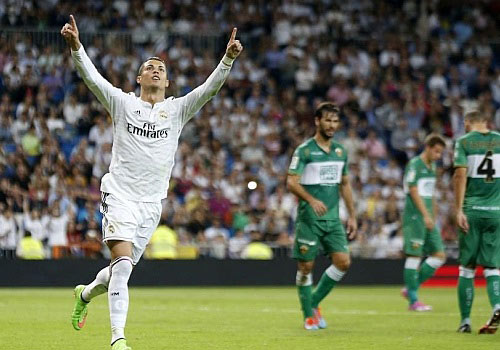 Xuất sắc lập poker, Ronaldo hết lời cảm ơn đồng đội - 1