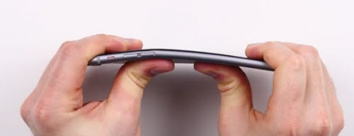 Video: iPhone 6, bẻ là... cong! - 1