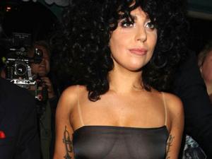 7 lần Lady Gaga lạm dụng cơ thể gây sốc