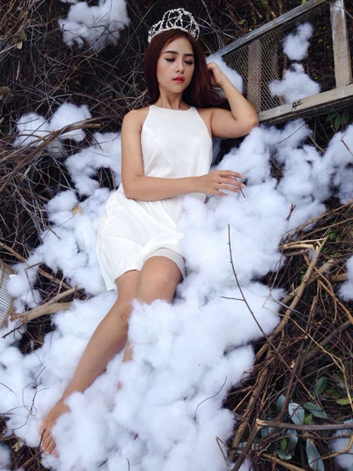 Ngắm cô gái xinh đẹp chụp ảnh trong lồng chim - 9