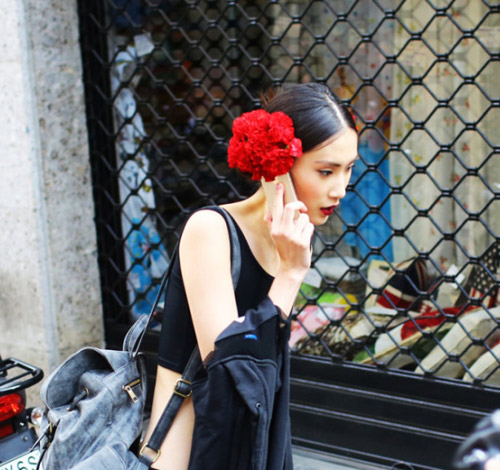 Tinh hoa thời trang hội tụ trên đường phố Milan - 2