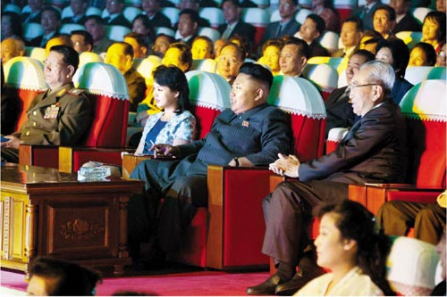 Kim Jong-un biến mất bí ẩn suốt 3 tuần vì ốm nặng? - 2