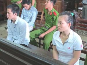 Pháp luật - Những phụ nữ vào tù vì mang tội hiếp dâm