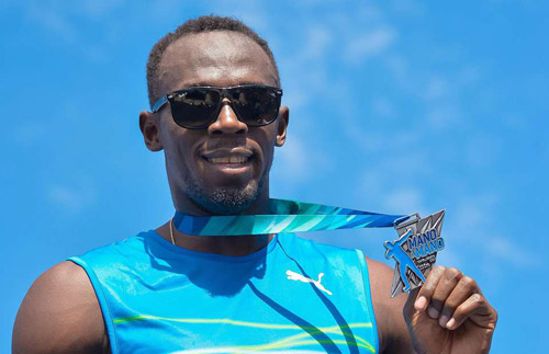 "Fan cuồng" MU quyết phá kỷ lục thế giới chạy 200m - 1