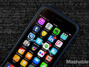 Công nghệ thông tin - Bản vá iOS 8.0.2 sửa lỗi mất sóng trên iPhone 6