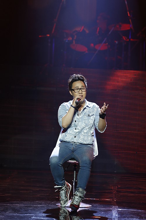 Thùy Chi tái xuất xinh đẹp trên sân khấu "Bài hát Việt" - 8