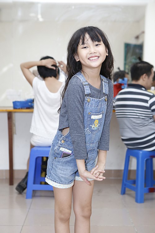 "Hiện tượng Youtube 8 tuổi" khoe giọng cao vút - 2