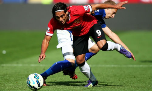MU – West Ham: Trong cơn bĩ cực - 2