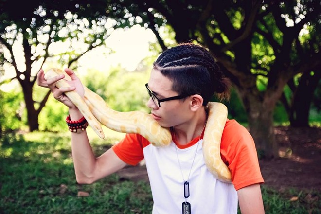 9X từng bị xa lánh vì sở thích độc - 5