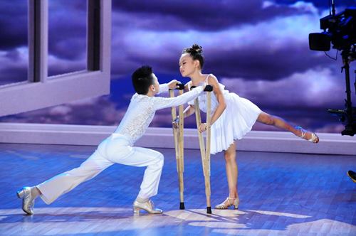 Hành trình đăng quang Bước nhảy nhí của cô bé 10 tuổi - 4