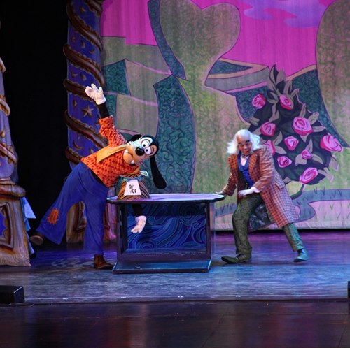 Show ảo thuật của chuột Mickey chưa "đã" - 5