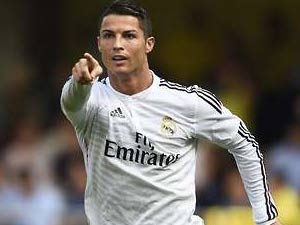 Bóng đá - MU: Mua Ronaldo, phải bán Mata và Persie