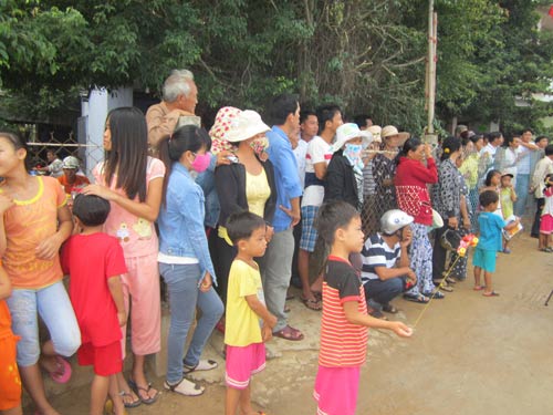 Dân đảo Lý Sơn: Không thể tin điện đã về "làng" - 2