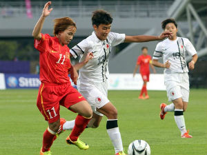 Bóng đá - Các cô gái đá bóng và câu chuyện cô Tấm