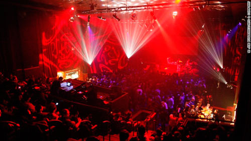 Những thành phố “hot” nhất về đêm - 3