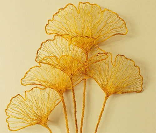 Cô gái thêu tranh đẹp đến từng chi tiết - 2