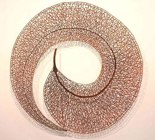 Cô gái thêu tranh đẹp đến từng chi tiết - 5