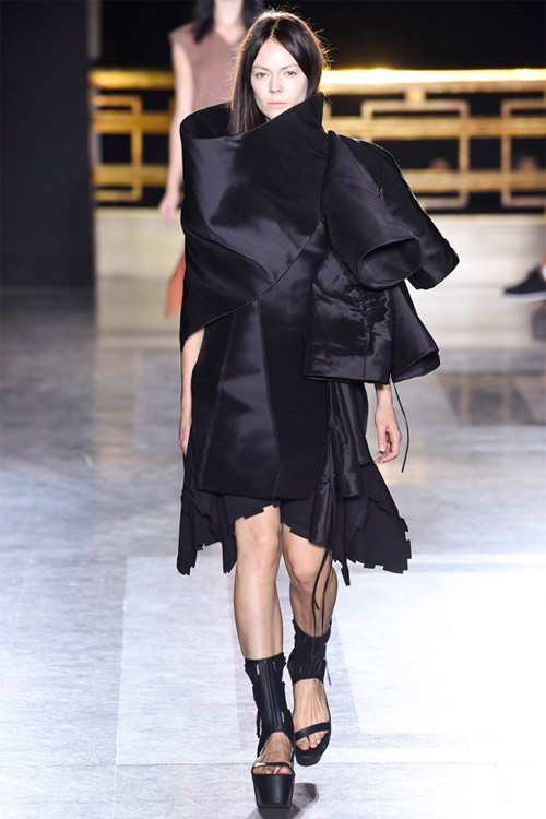 Những nàng tiên cá tính của Rick Owens - 15